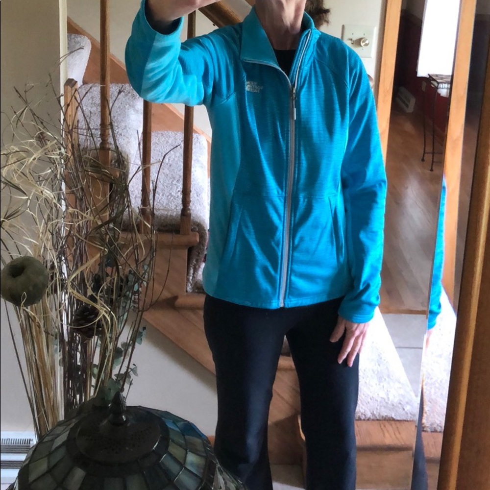 North Face 🦋 Jacket - Picture 6 of 6